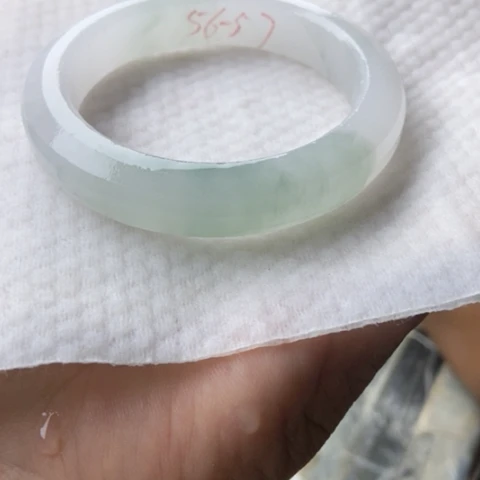 随***安未镶嵌手镯石英质玉（金丝玉）加工定制
