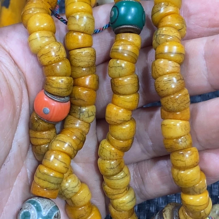 滴血莲花菩提吊坠