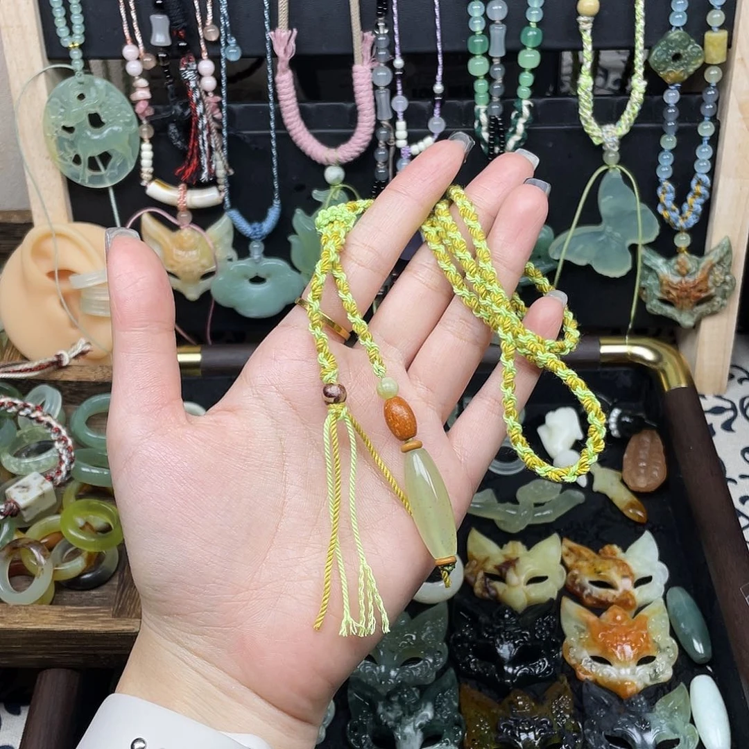 蛇纹石玉未镶嵌颈饰福利