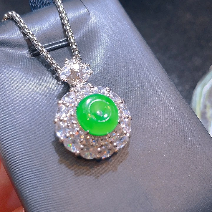 【闪购商品】翡翠颈饰未镶嵌翡翠