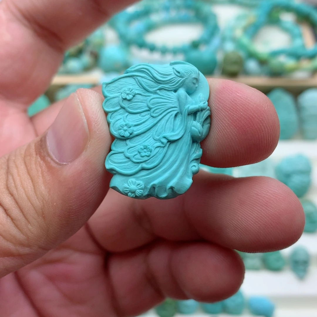 未镶嵌绿松石珠宝奇石