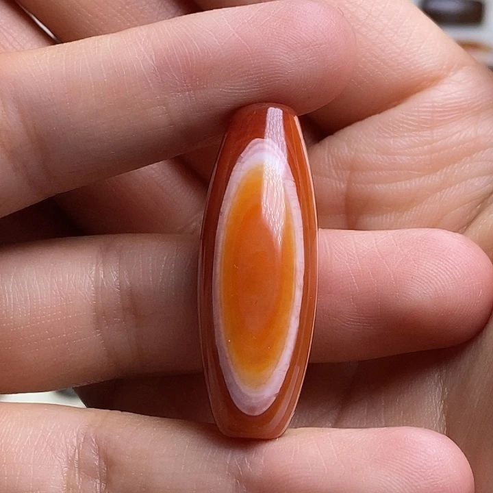 未镶嵌颈饰玛瑙/玉髓