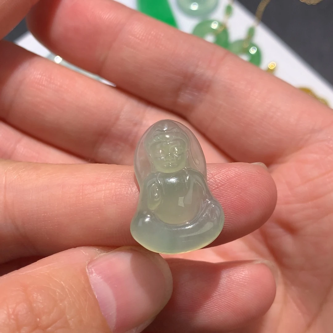 翡翠裸石翡翠观音