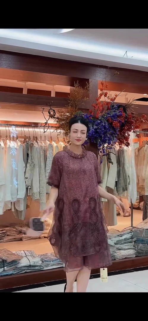 2025新款夏季高端时尚连衣裙