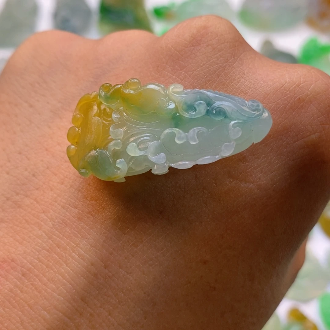 定制翡翠未镶嵌白财