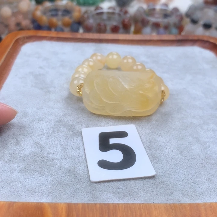 石英质玉手链未镶嵌