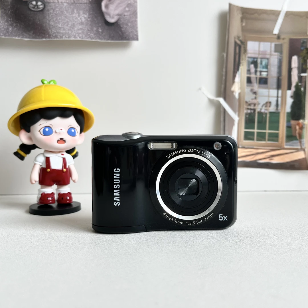 95新 Samsung/三星 ES28黑色 五号电池自备1220W5倍光学变焦冷白