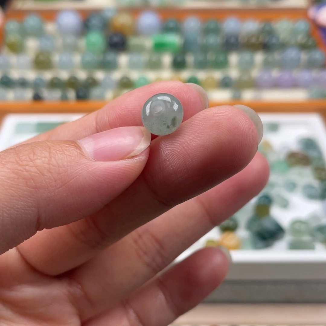 翡翠散珠天然缅甸翡翠a货8.6×5.7