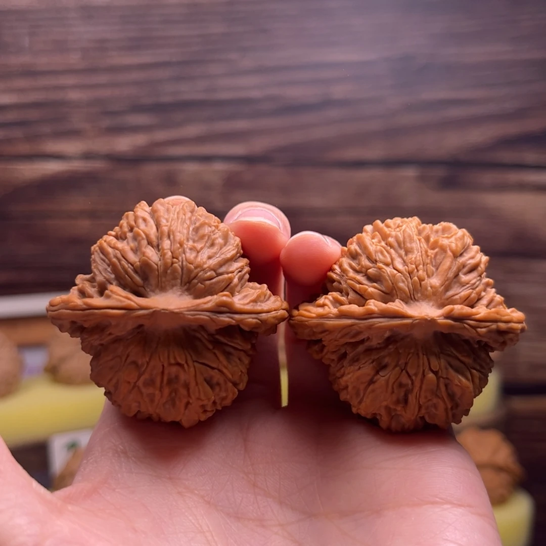 0***x桃核吊坠四座楼闪87