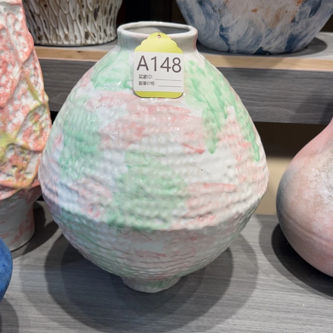 兜**?景德镇陶瓷艺术品