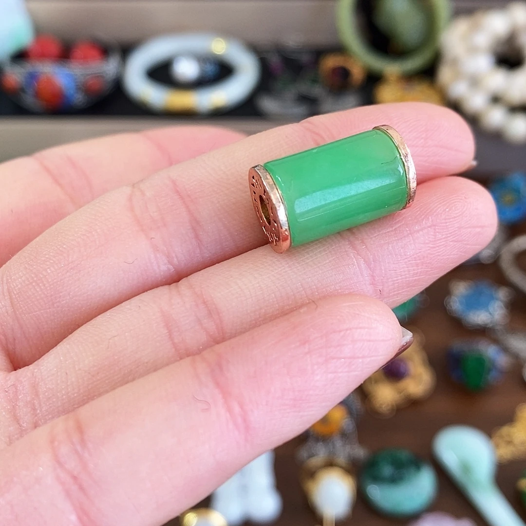 翡翠散珠漂亮漂亮漂亮漂亮漂亮