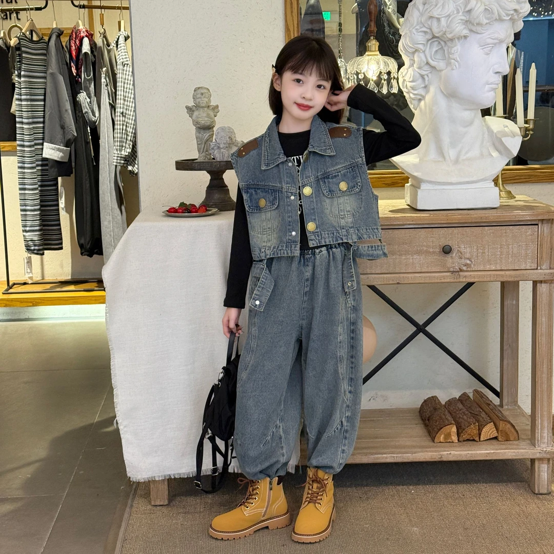 女童春秋套装儿童设计感工装风牛仔马甲两件套2025秋季新款童装潮
