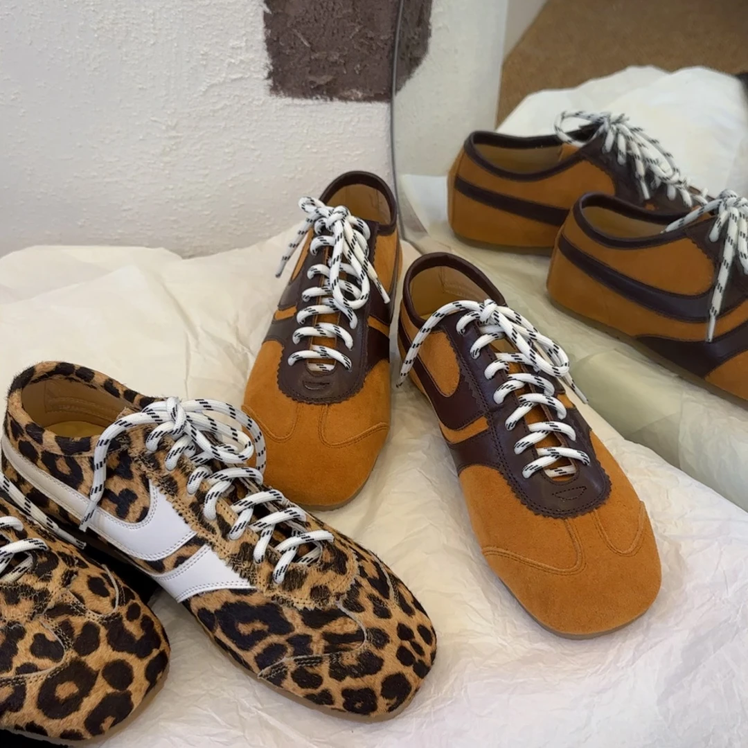 【王二今】牛皮/2CM/阿甘慢跑运动鞋时尚休闲舒适柔软德训鞋女012