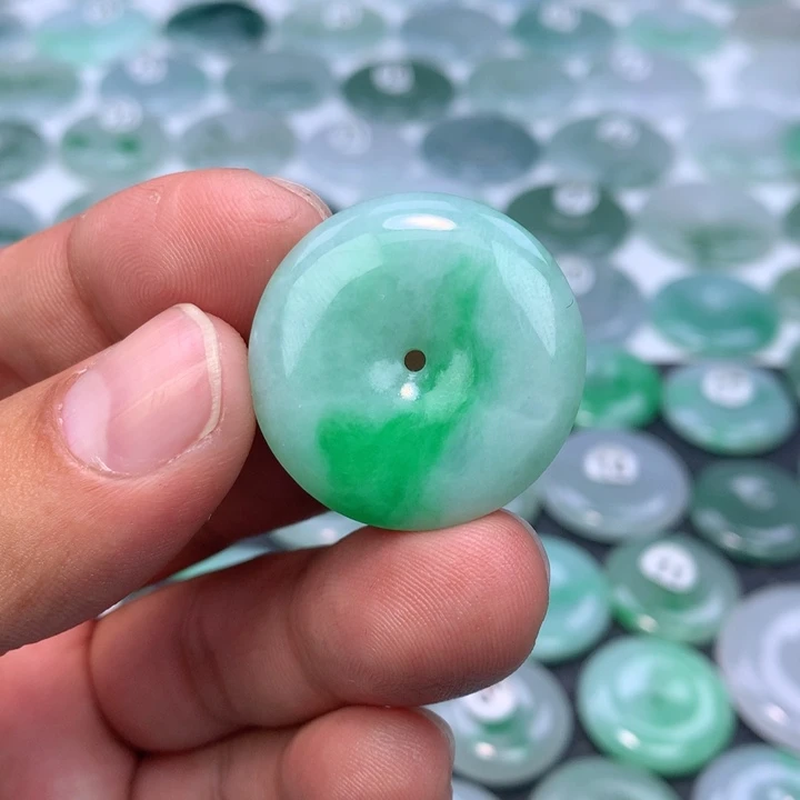 颈饰未镶嵌翡翠缅甸天然A货翡翠29.6-6.0