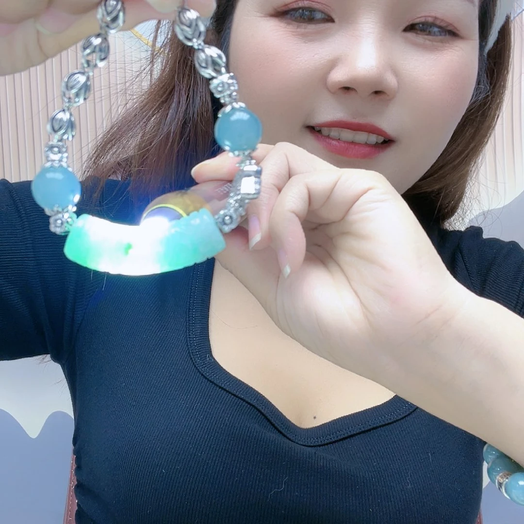 【闪购商品】颈饰未镶嵌翡翠