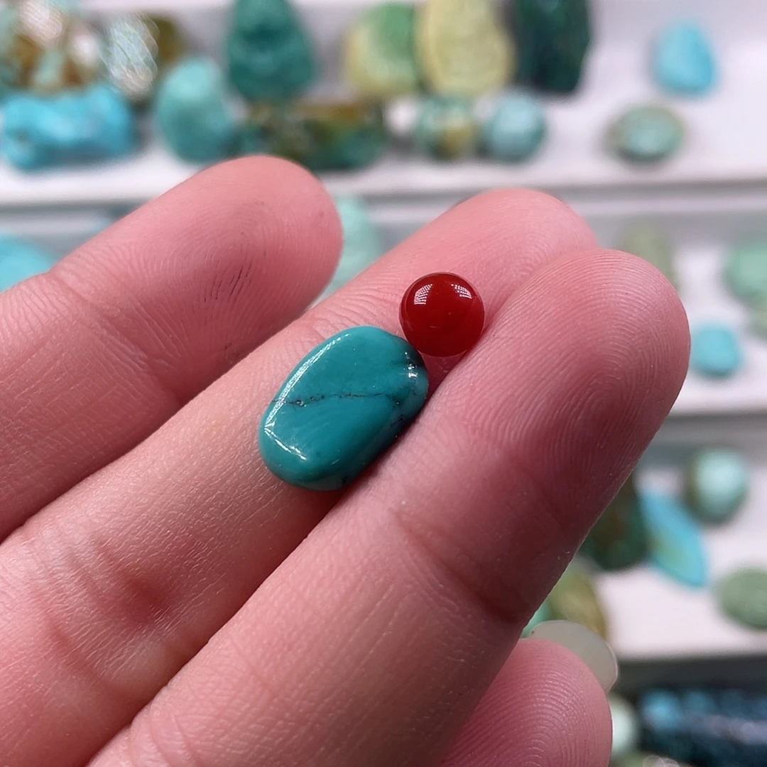 南红玛瑙未镶嵌颈饰