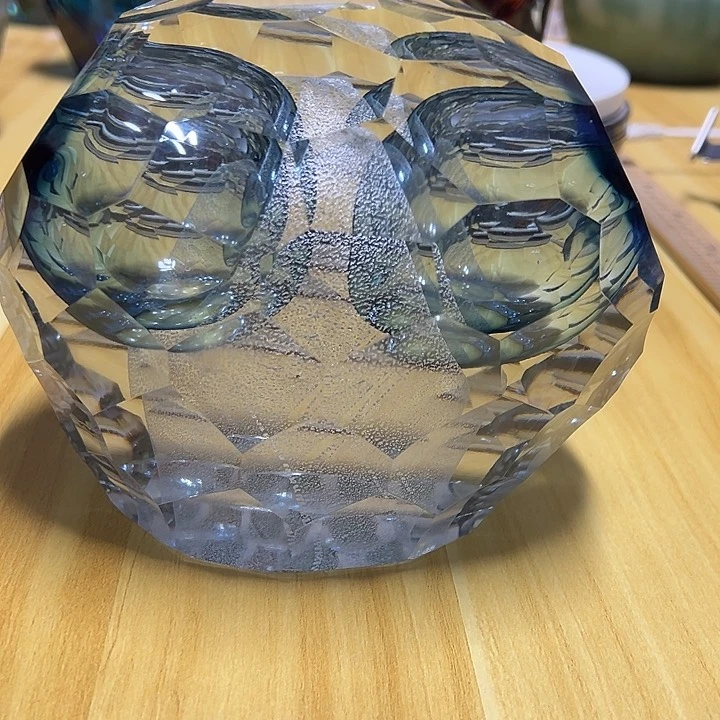 M****太兰色水晶切割面凹面花器高13直径16