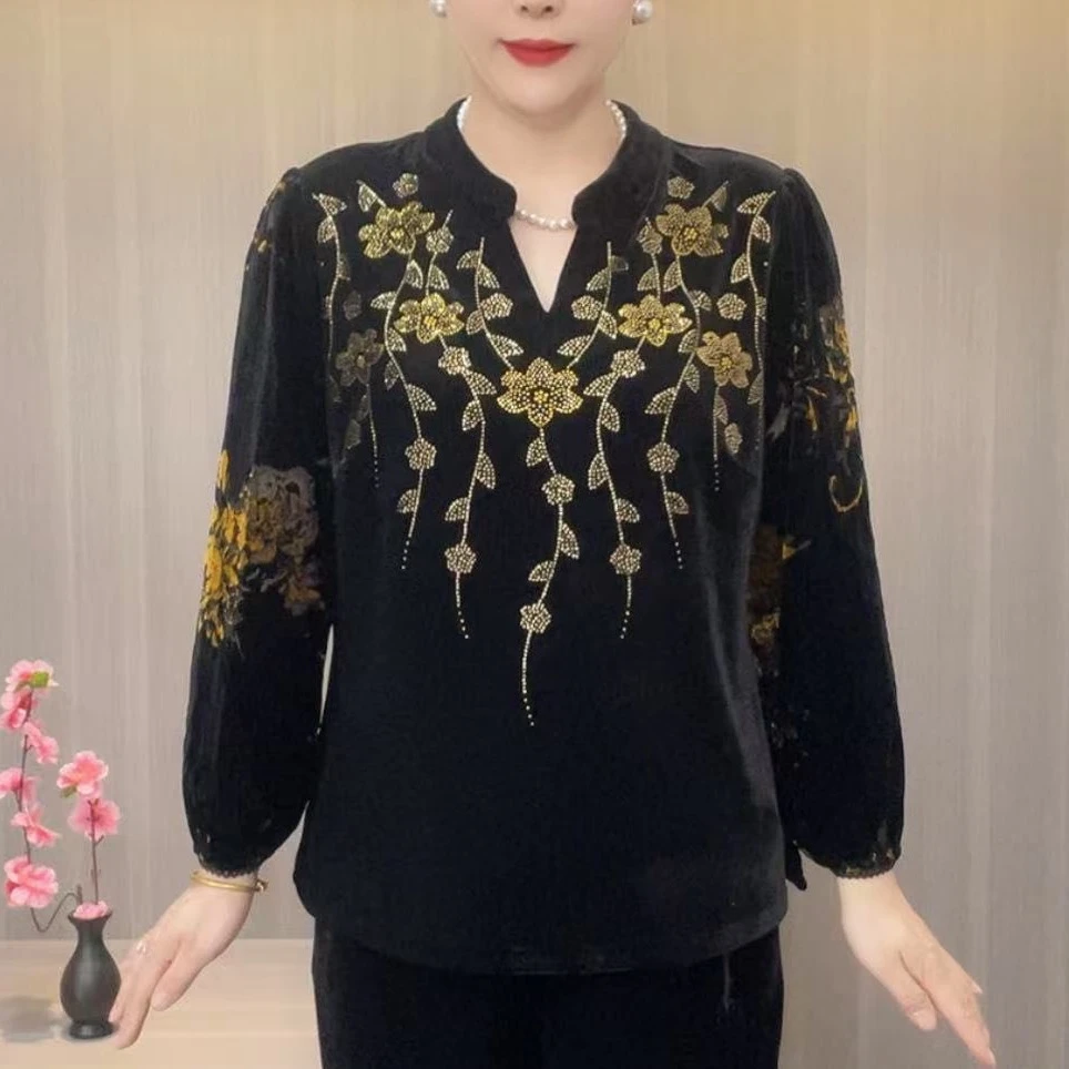 2025秋冬新款洋气时尚宽松大码遮肚丝绒烫砖中年高档女小衫