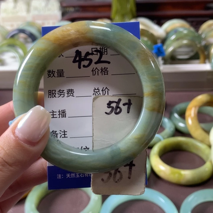 蛇纹石玉未镶嵌手镯452