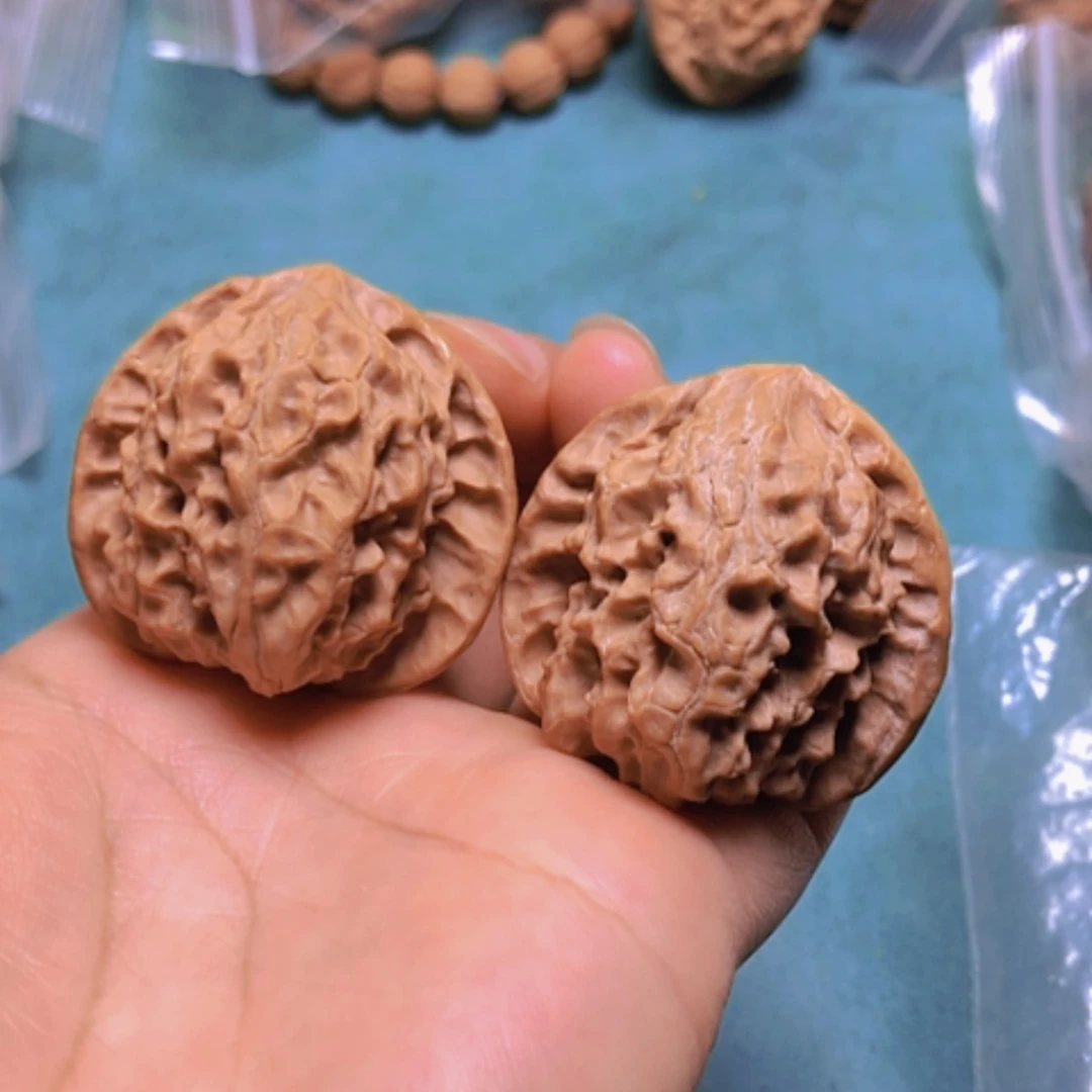 【闪购商品】核桃摆件38白蛇谷有修