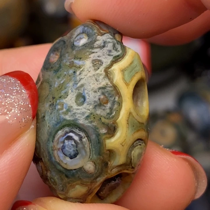 石材外蒙老地表放漏不退不换