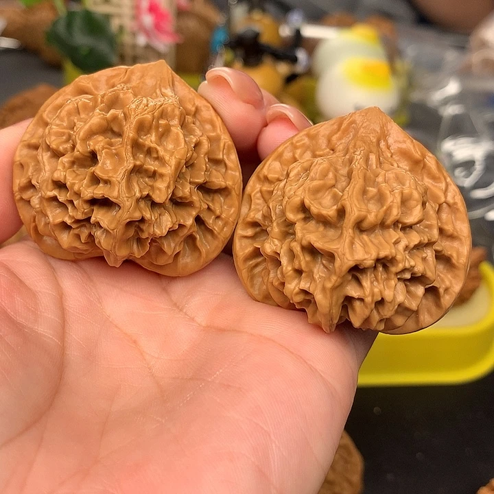 文玩核桃吊坠悠**得44龙鳞