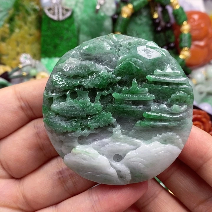 翡翠未镶嵌吊坠(赠链)