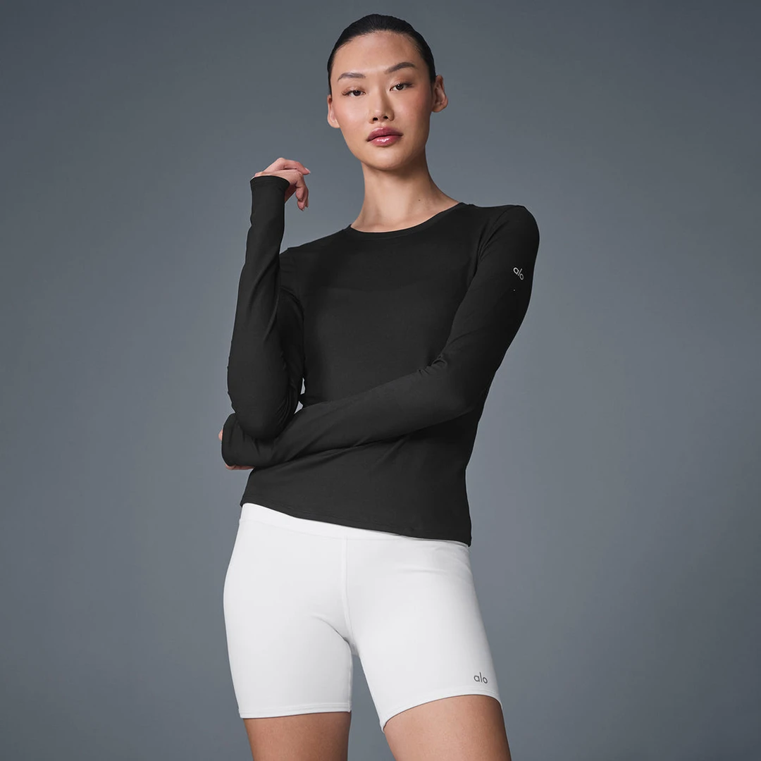 Alo yoga 柔软舒适纯色长袖女款 T恤