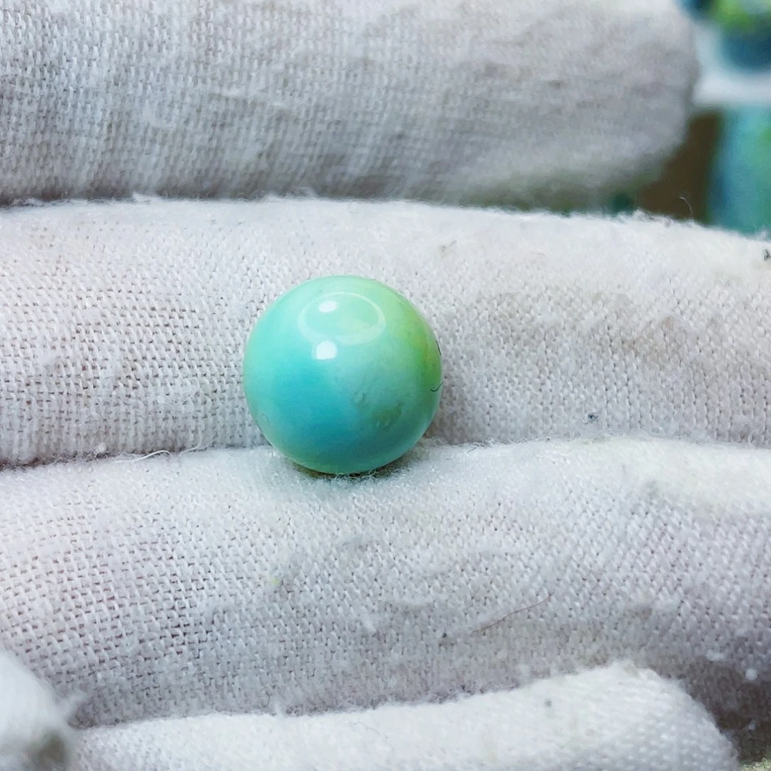 大***宝绿松石未镶嵌配饰