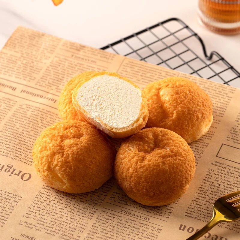 泡芙巧克力香草冰激凌甜品零食早餐夹心蛋糕点心