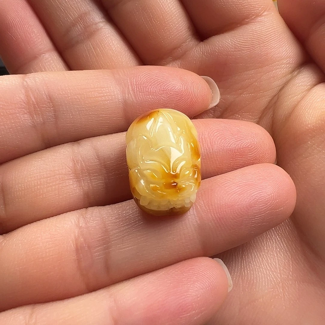 蜜蜡颈饰未镶嵌?****?貔貅