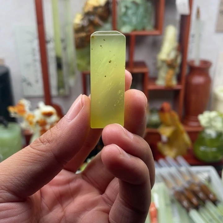 岫玉未镶嵌四大名玉印章