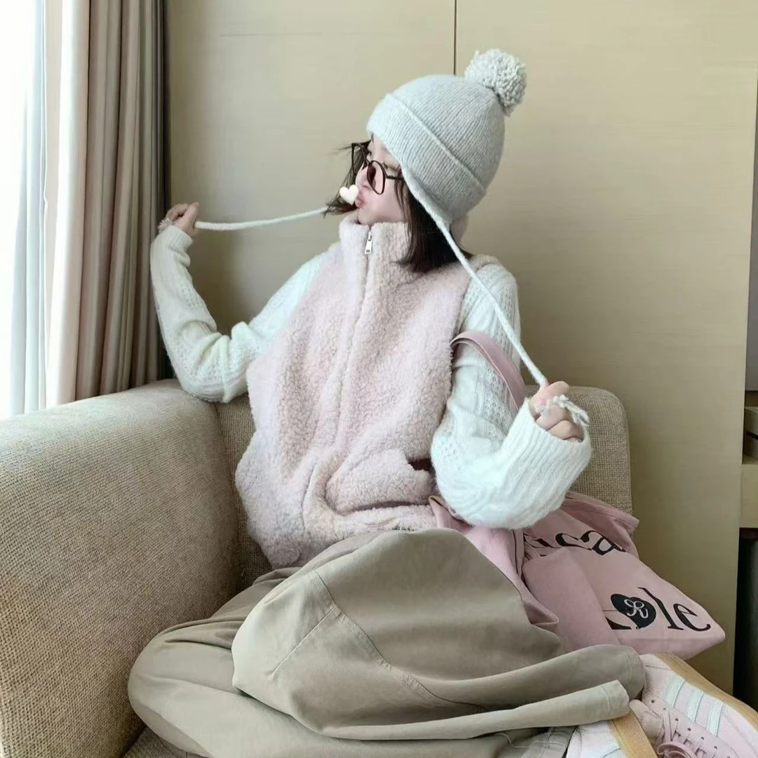 2025年冬季新款保暖宽松韩版无袖马夹背心羊羔毛加绒加厚外套女