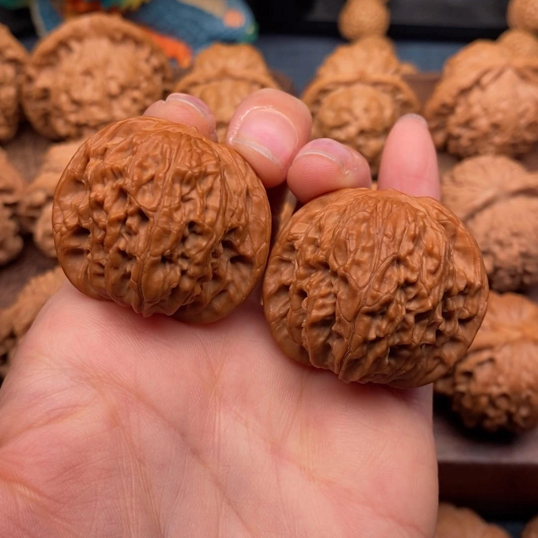 文玩核桃把件36全品，山地正磨