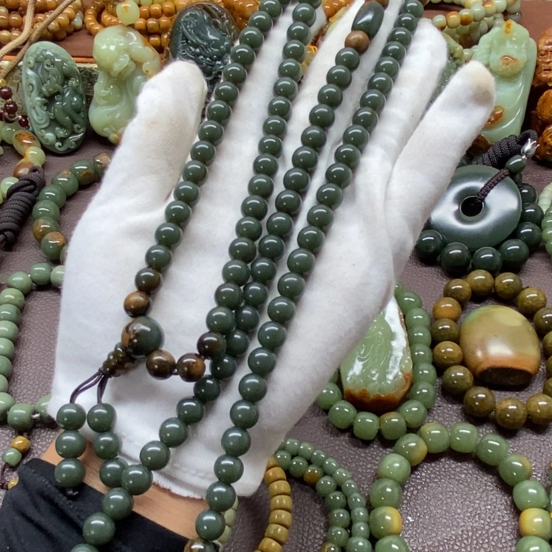 允***岫岩河磨玉（透闪石质玉）未镶嵌手链