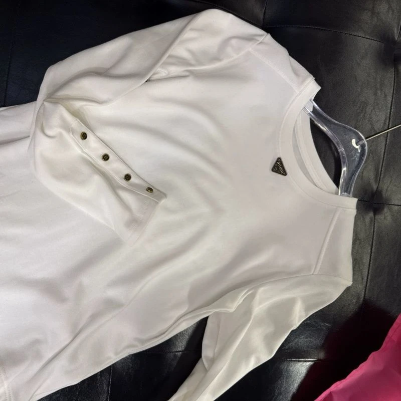 欧洲站2025春秋新款三角标打底衫女时尚洋气修身显瘦长袖T恤上衣