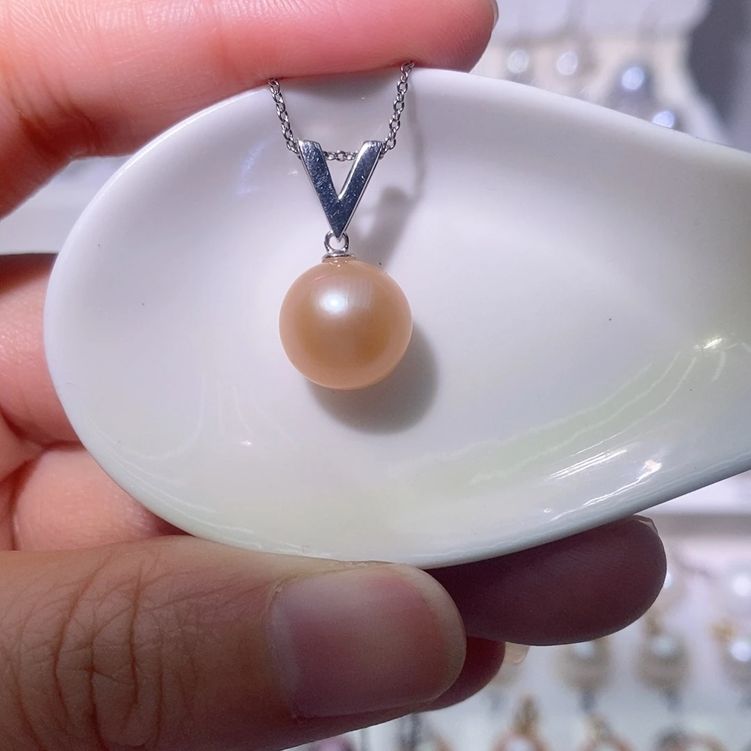 淡水珍珠吊坠(赠链)银S925镶嵌尺寸11/12毫米