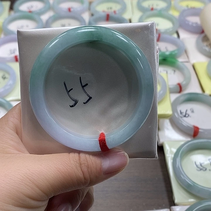 玉***羽毛非金属L一物一图