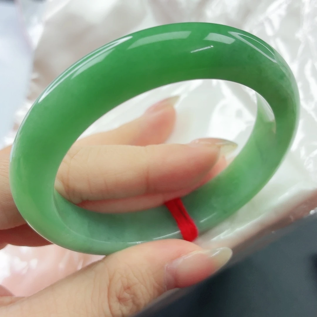 未镶嵌手镯翡翠，380