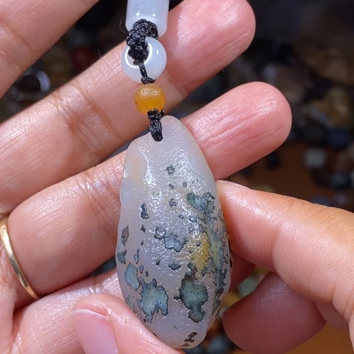 玛瑙/玉髓珠宝半成品未镶嵌武*?