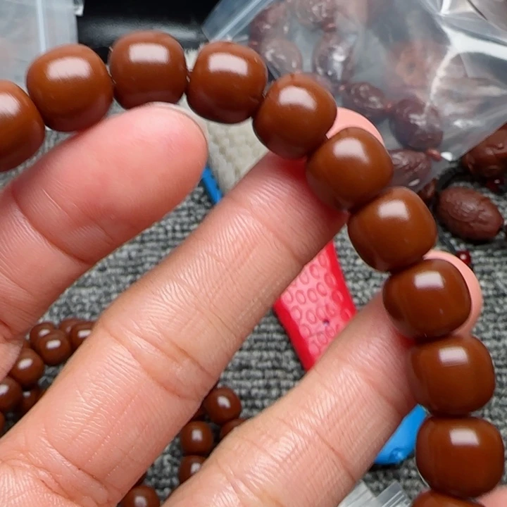 橄榄核手串橄榄菜洗净后