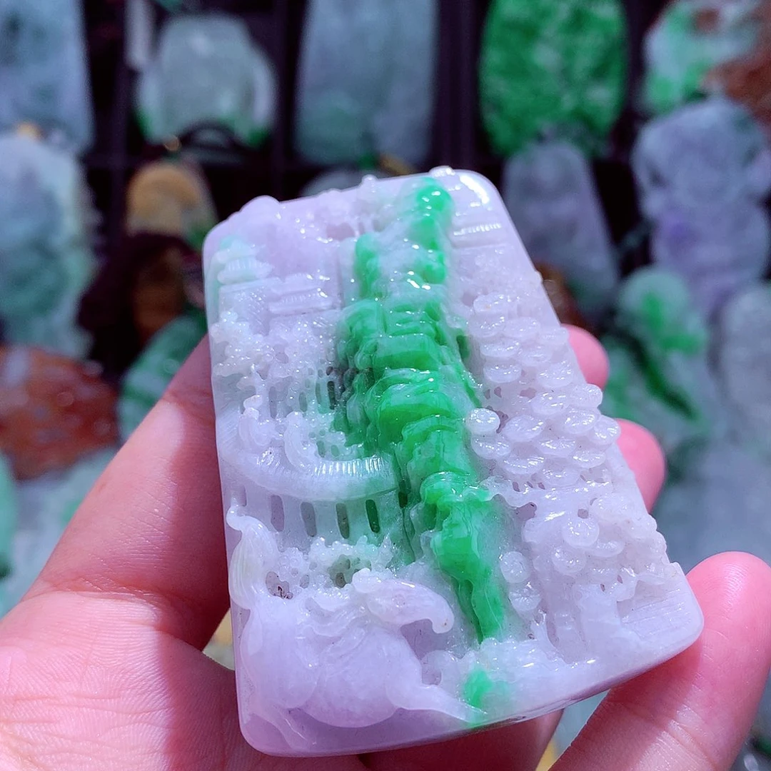 颈饰未镶嵌翡翠天然