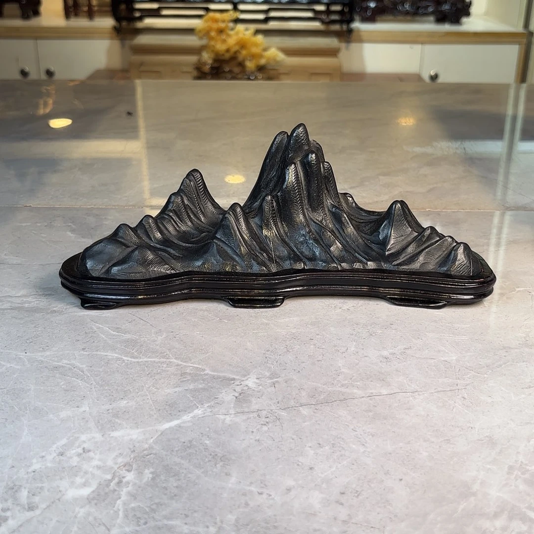 抹***鲸灵璧石手工雕刻奇石摆件