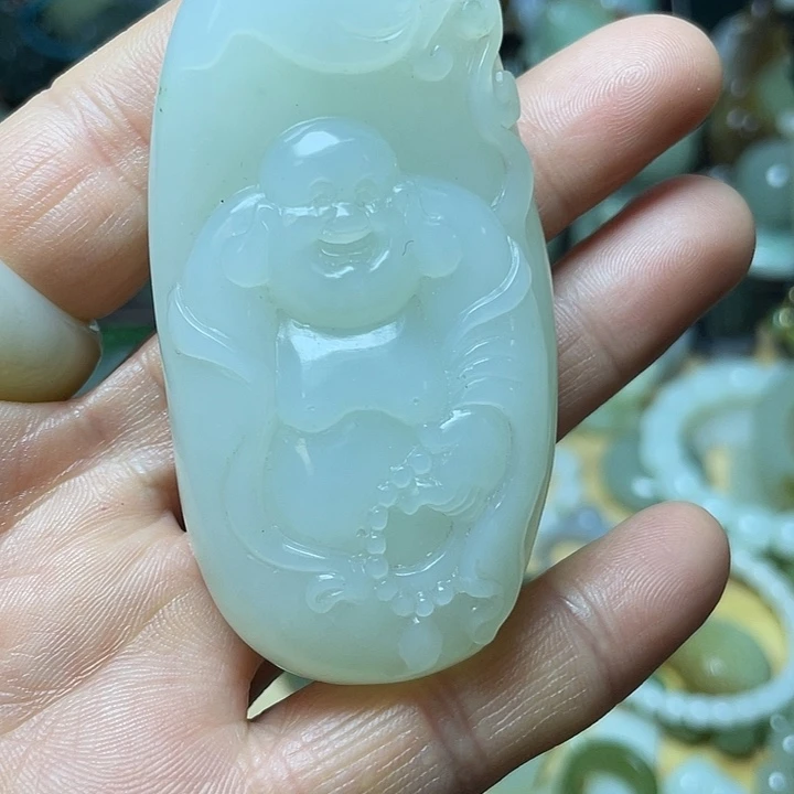 和田玉未镶嵌车挂