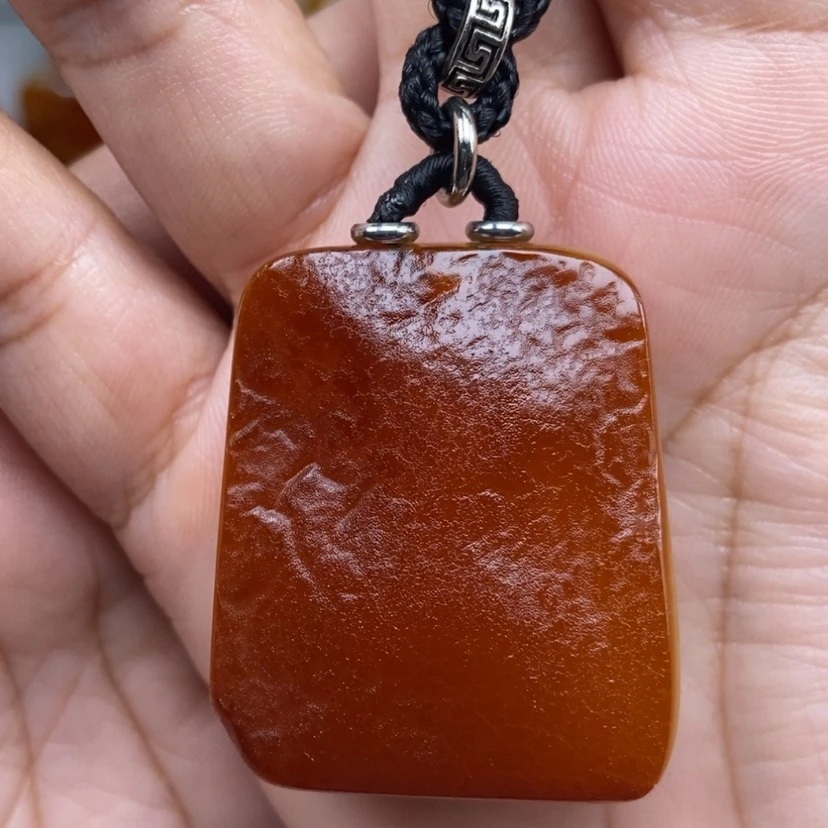 【闪购商品】未镶嵌颈饰琥珀