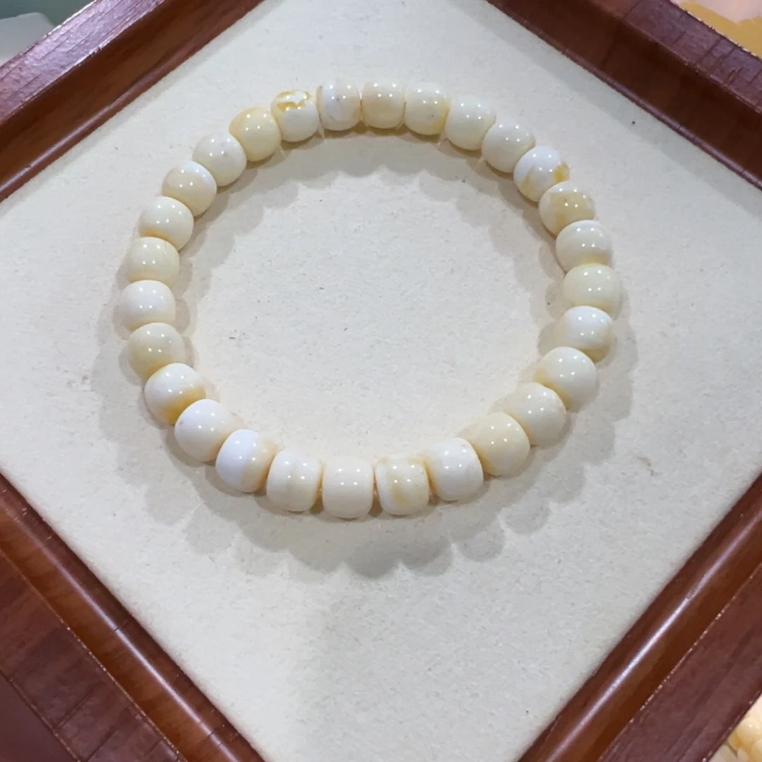 一****手链蜜蜡未镶嵌8m瓷白老型全瑕