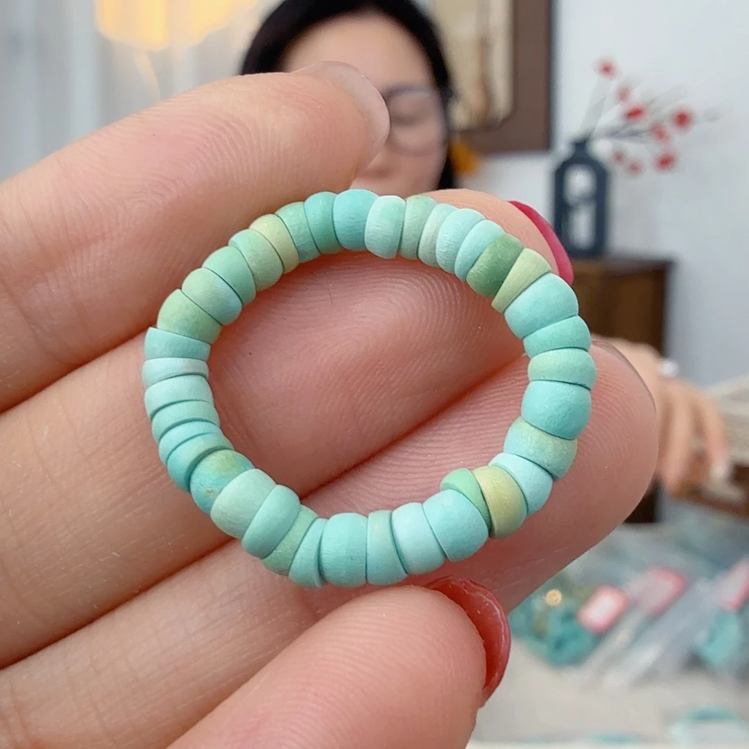 绿松石未镶嵌挂件