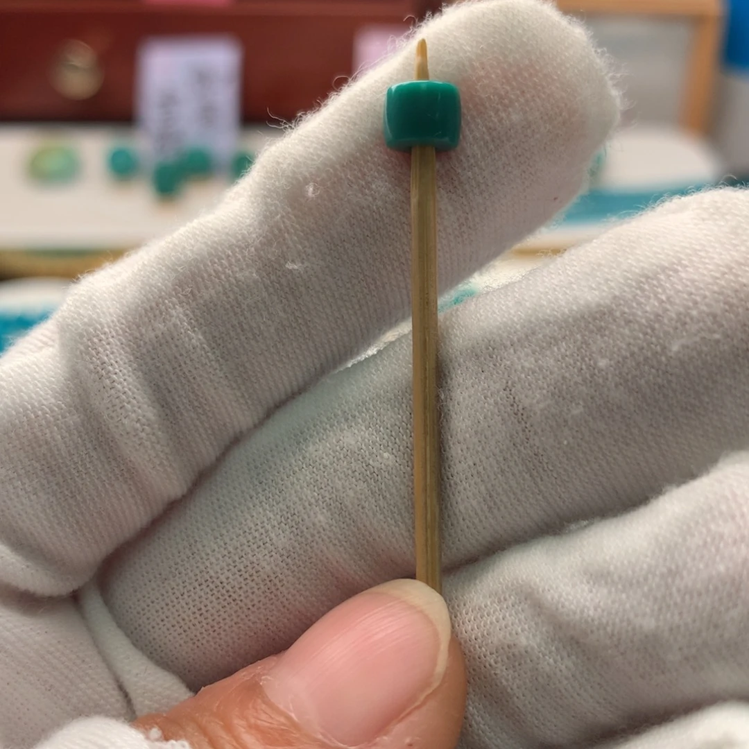 绿松石未镶嵌配饰j