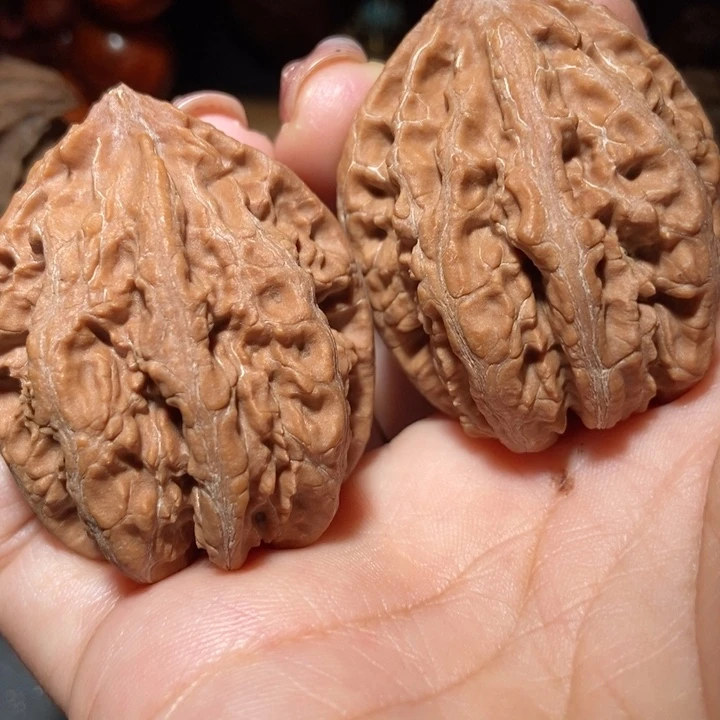 把件文玩核桃东北楸子小雪4