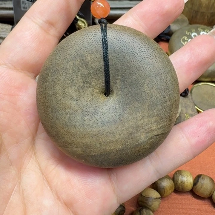 大叶紫檀（黑酸枝木类）